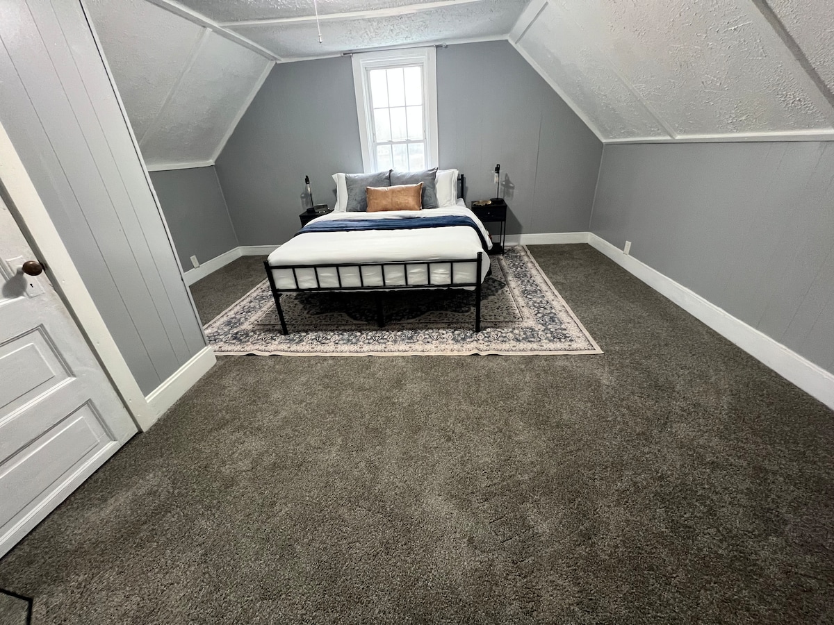 غرفة النوم 2