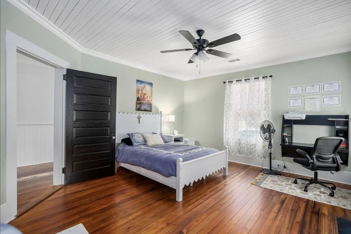 საძინებელი 2