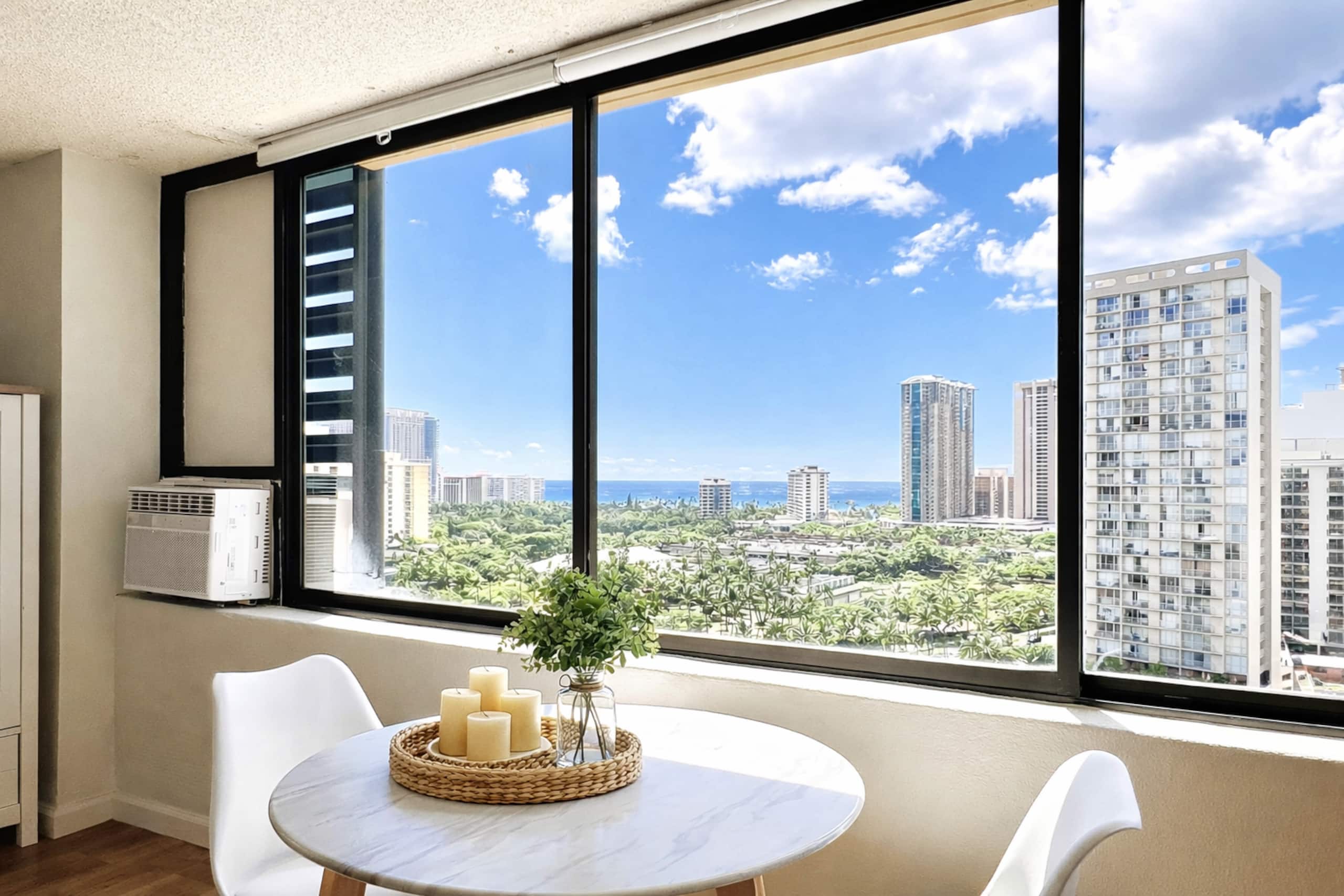 Waikiki Modern Ocean Oasis 19F - Image 4