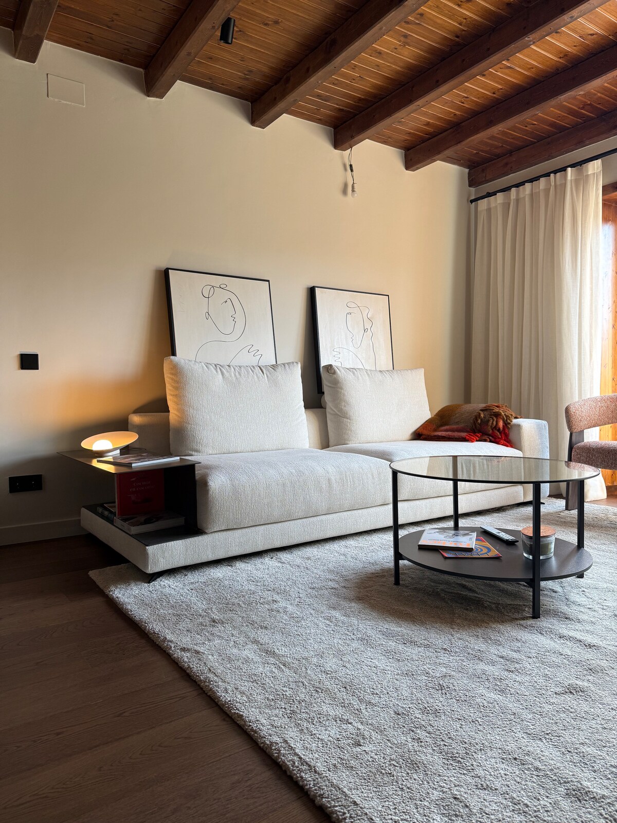 Successful Airbnb property: Baqueira Pleta Nheu apartment at the foot of the slopes in Naut Aran