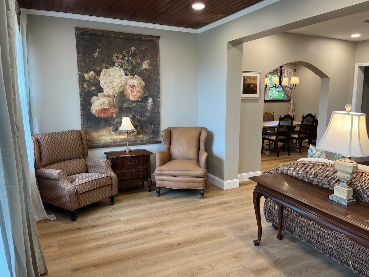 Top Airbnb: The Furlough Home in Alabama
