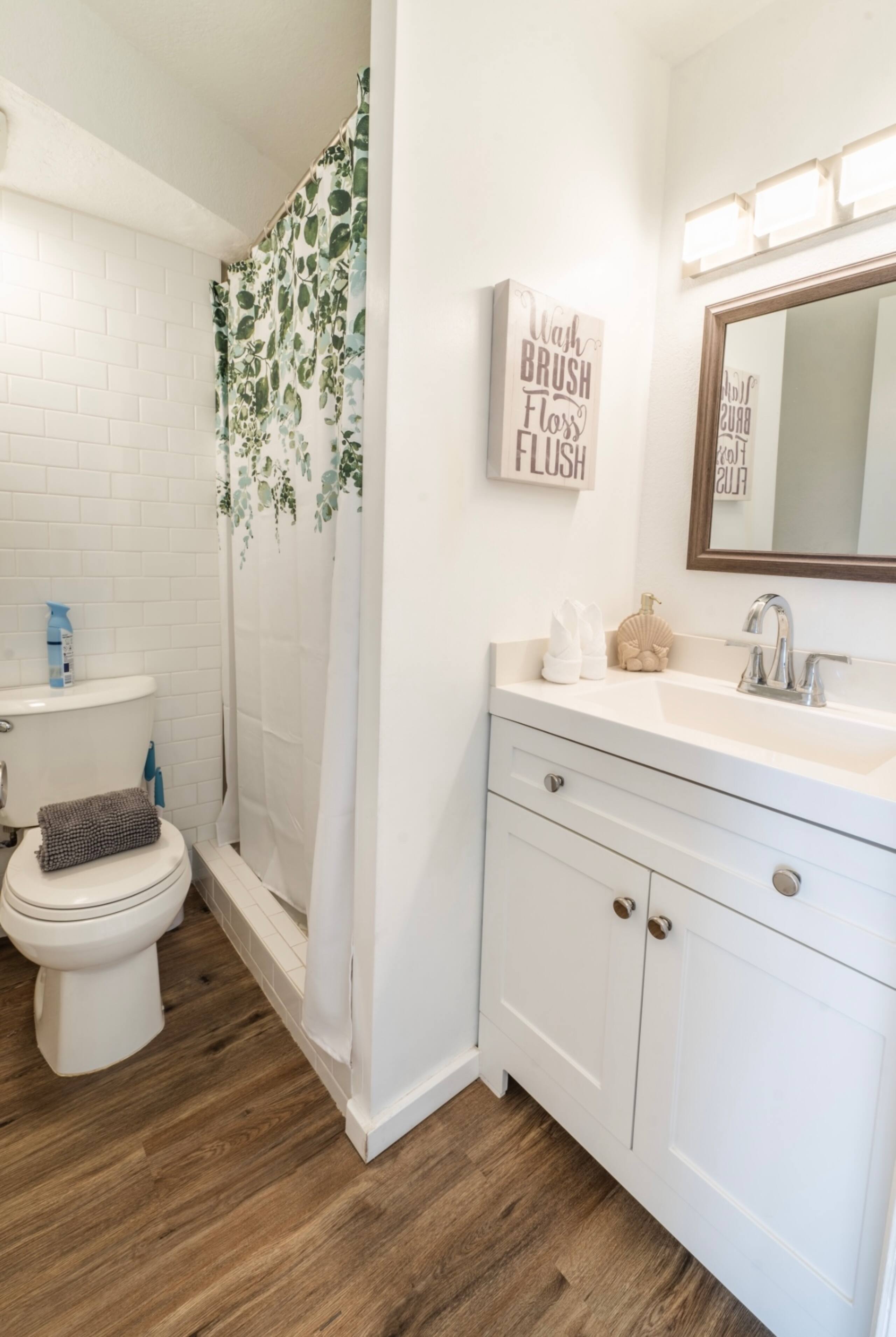 Waikiki Studio&Ocean View&Walk to Beach&Renovated - Image 6