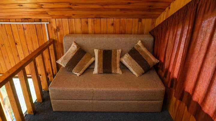 Cozy Treehouse In Jibhi By Himalayantradition - Jibhi