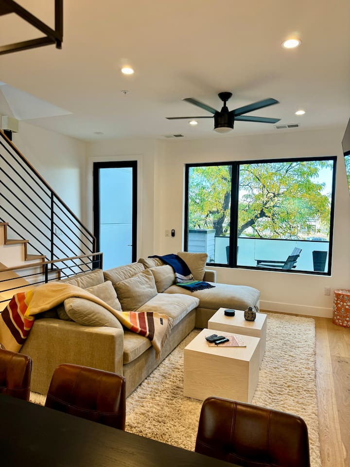 "Rooftop Retreat: A Happy Place In Boulder, Co" - Boulder, CO
