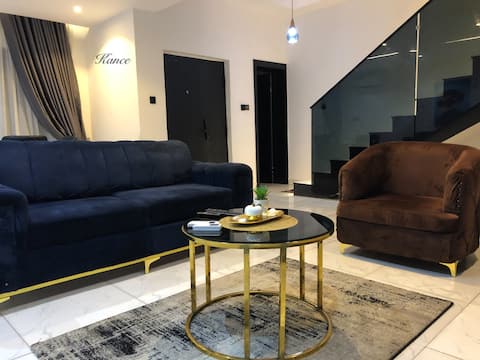 Luxurious UK styled 2 bedroom smart House Duplex