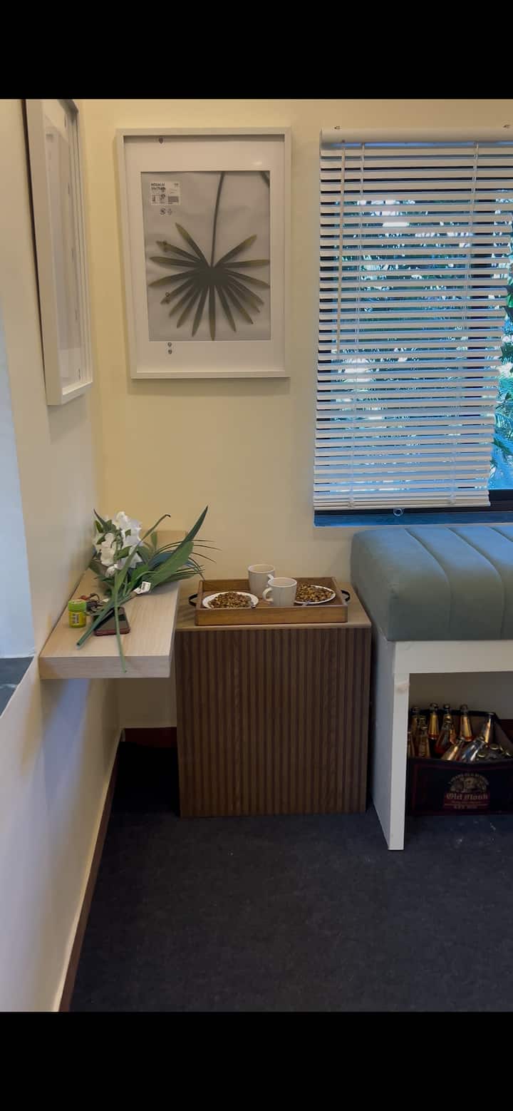 Living room image 7