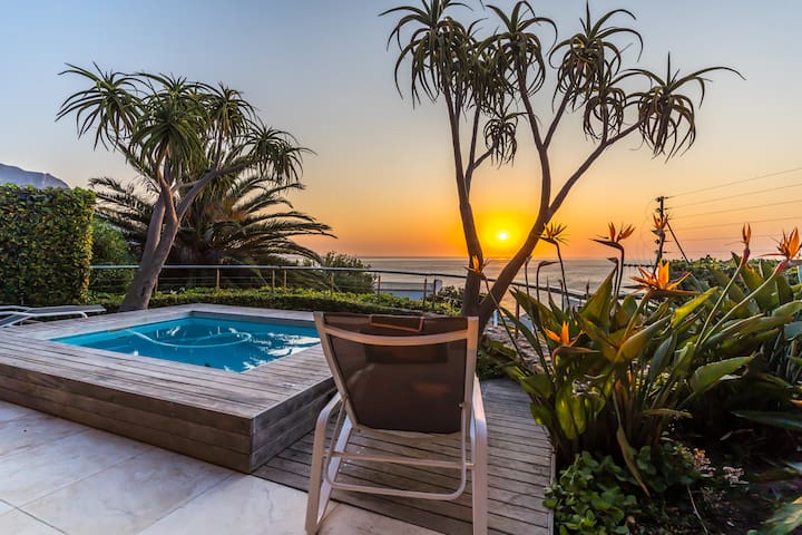 Sunset Bay Camps Bay