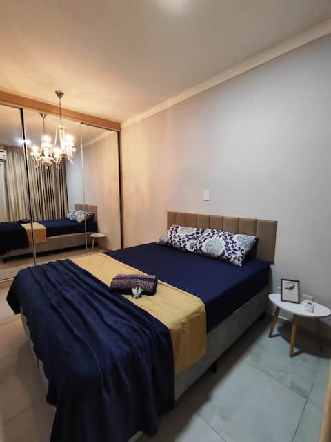 Complete comfortable apartment and close to the mall