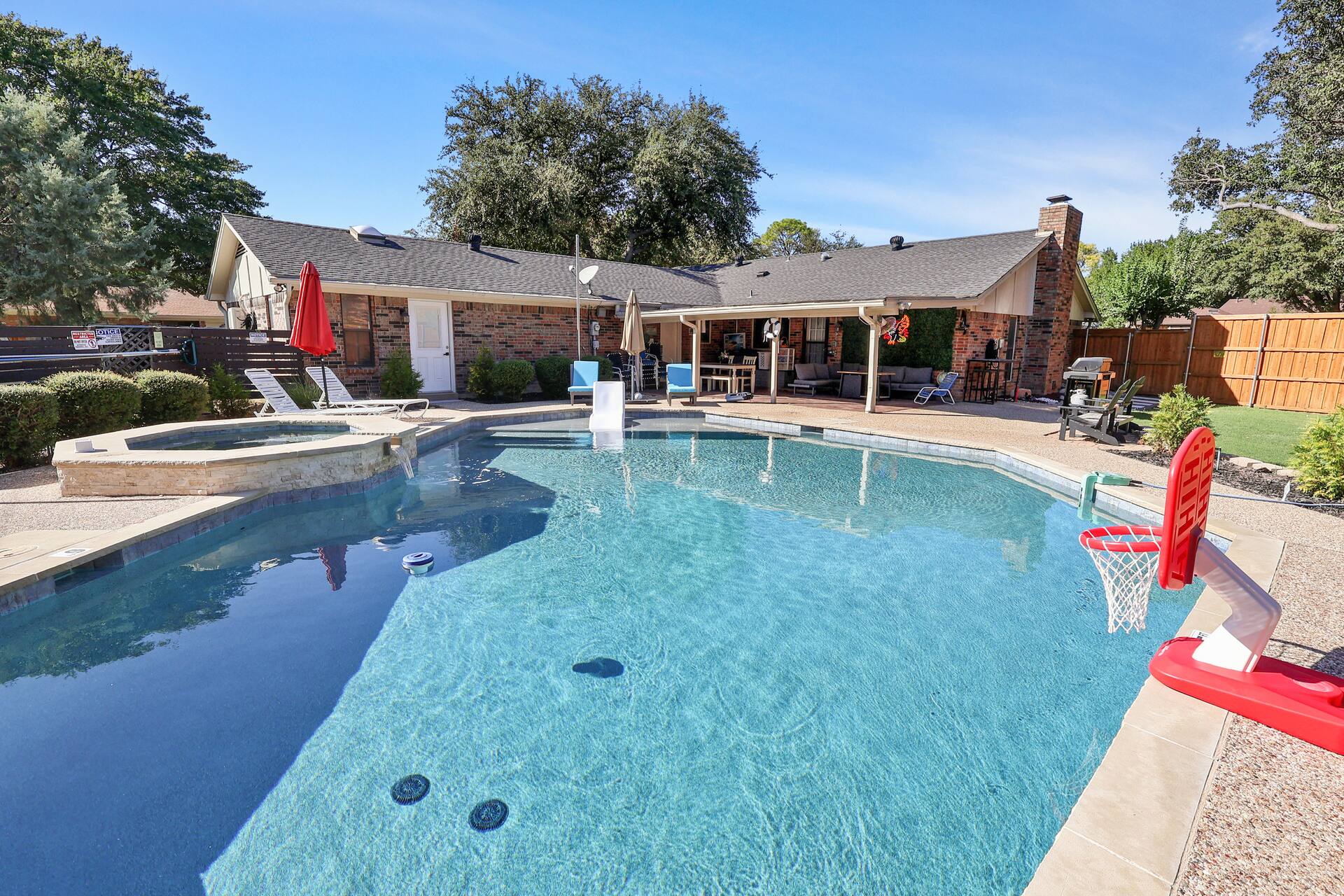 Resort Pool + Spa | Game Room | Near Attractions