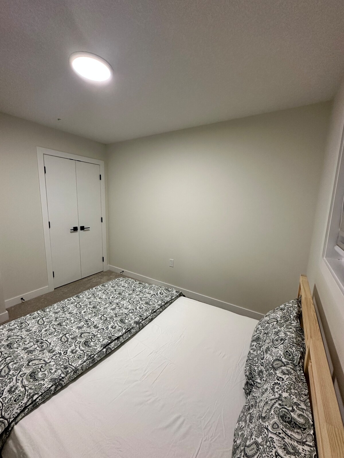 Alojamiento acogedor cerca del aeropuerto de Edmonton Casas en