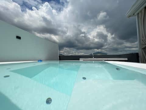 Garden city II apartment with a pool and a private Jacuzzi