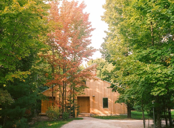 Meadow Cabin at Parcel
