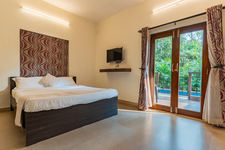 Bedroom 1 image 1