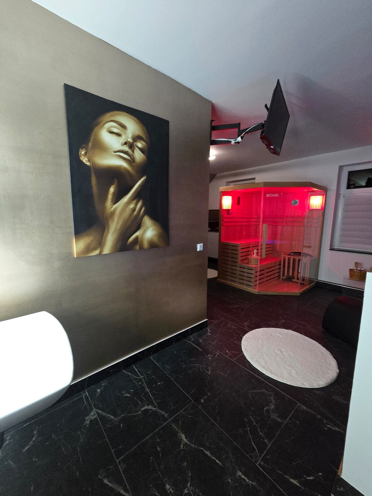 Top Airbnb: Wellnessoase Black Whirlpool & Sauna in Feldmark