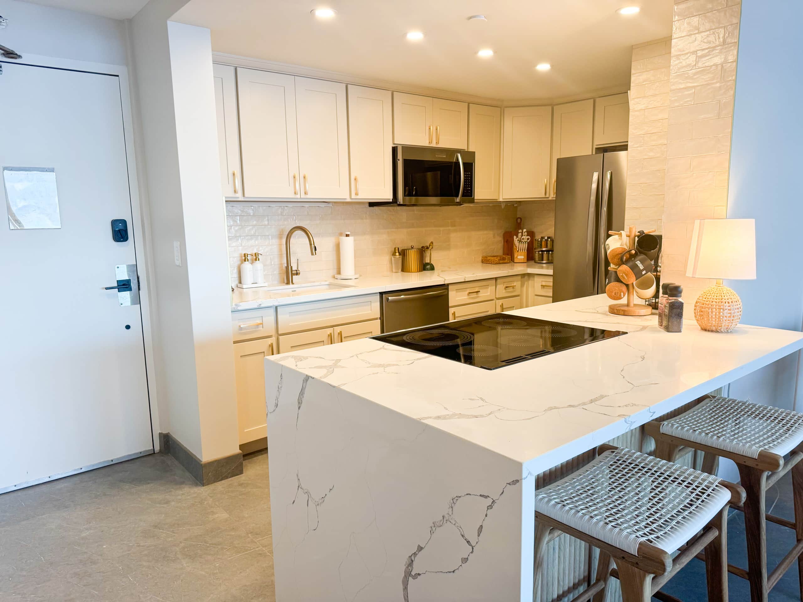 Condo in Lahaina · ★5.0 · 1 bedroom · 1 bed · 1 bath - Image 11