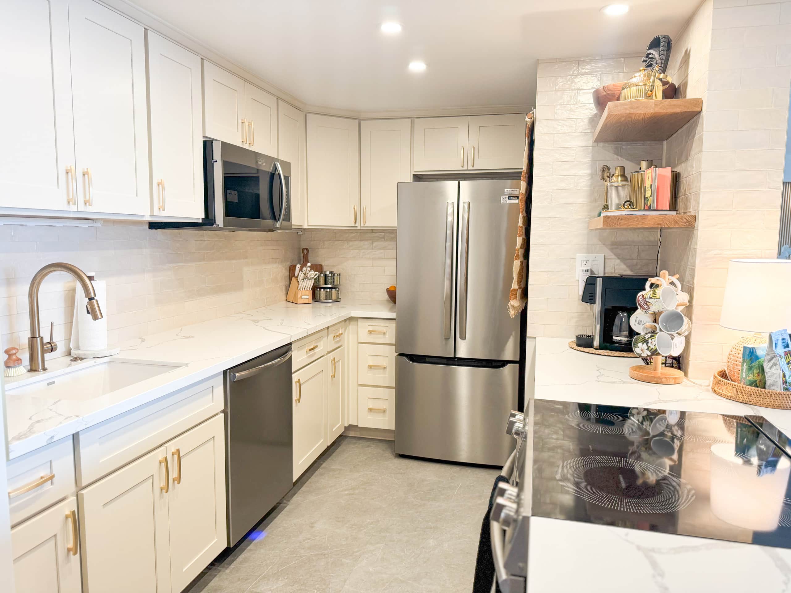 Condo in Lahaina · ★5.0 · 1 bedroom · 1 bed · 1 bath - Image 13