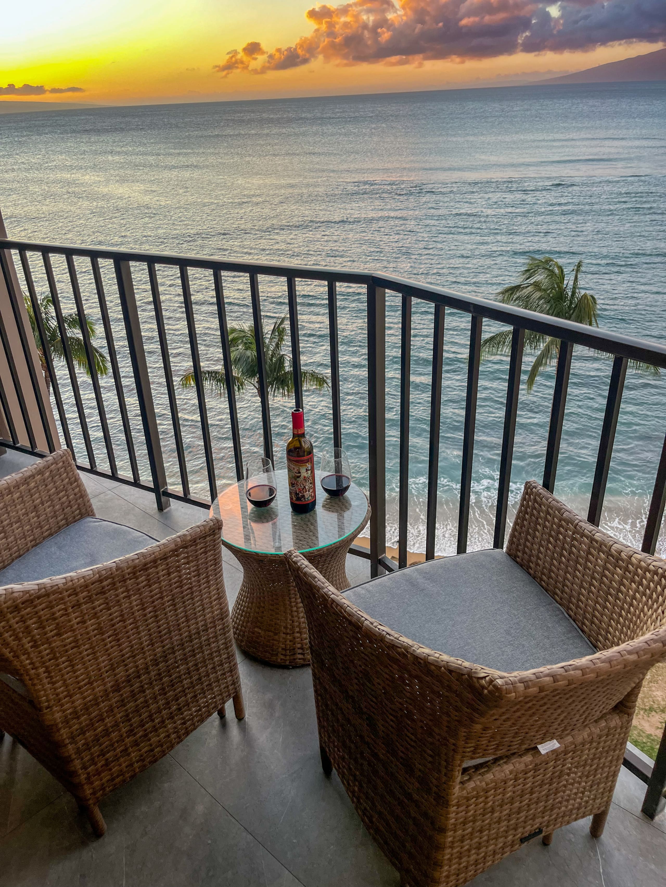 Condo in Lahaina · ★5.0 · 1 bedroom · 1 bed · 1 bath - Image 32