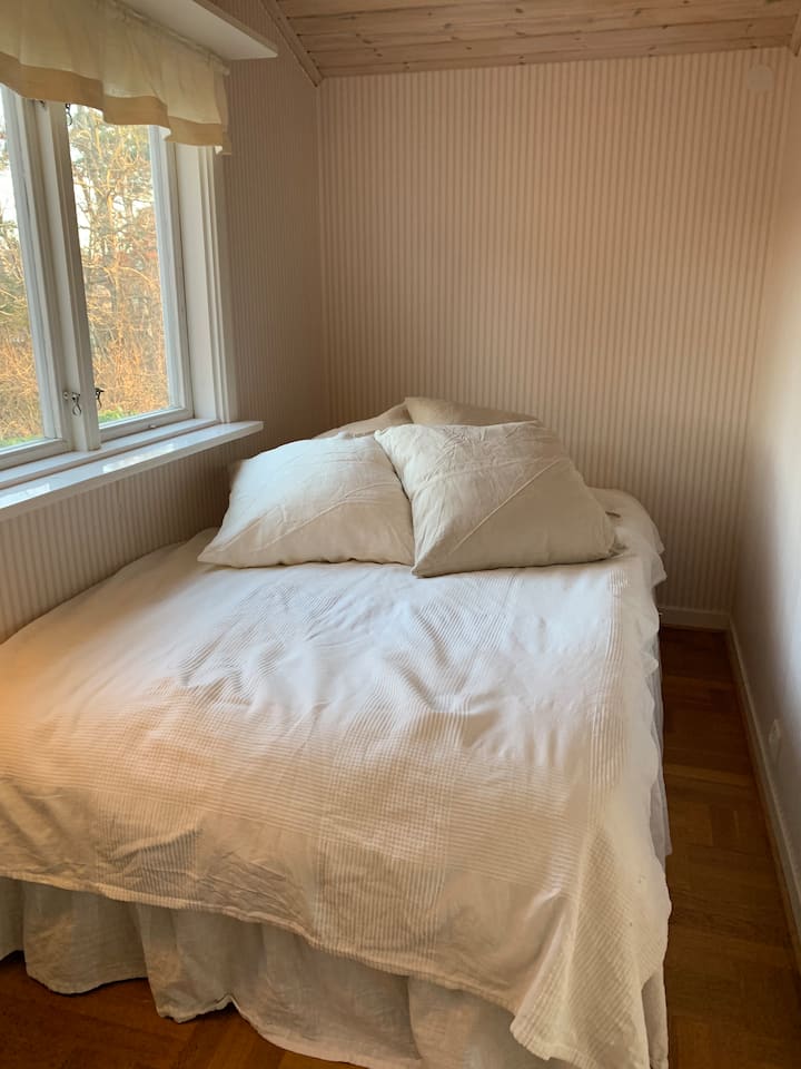 Slaaphoek met een bed van 120 cm 