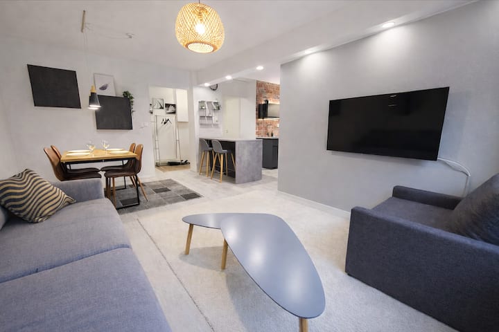 Charming Fully Equipped Apartment + Free Parking - Tampere