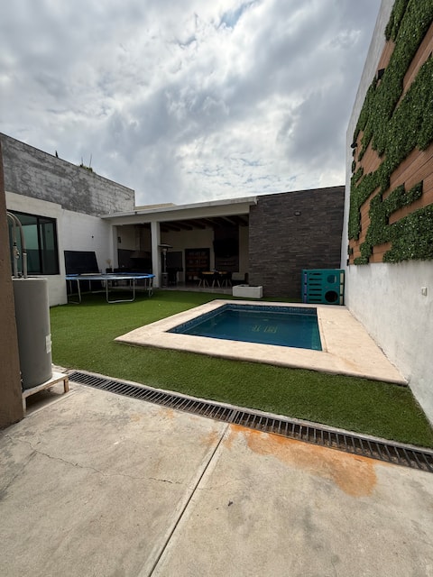 Residence with a pool