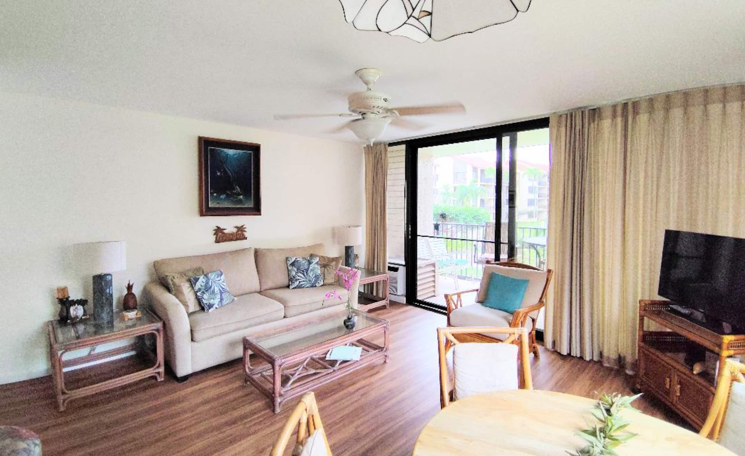 Condo in Lahaina · ★4.86 · 1 bedroom · 1 bed · 1 bath - Image 2