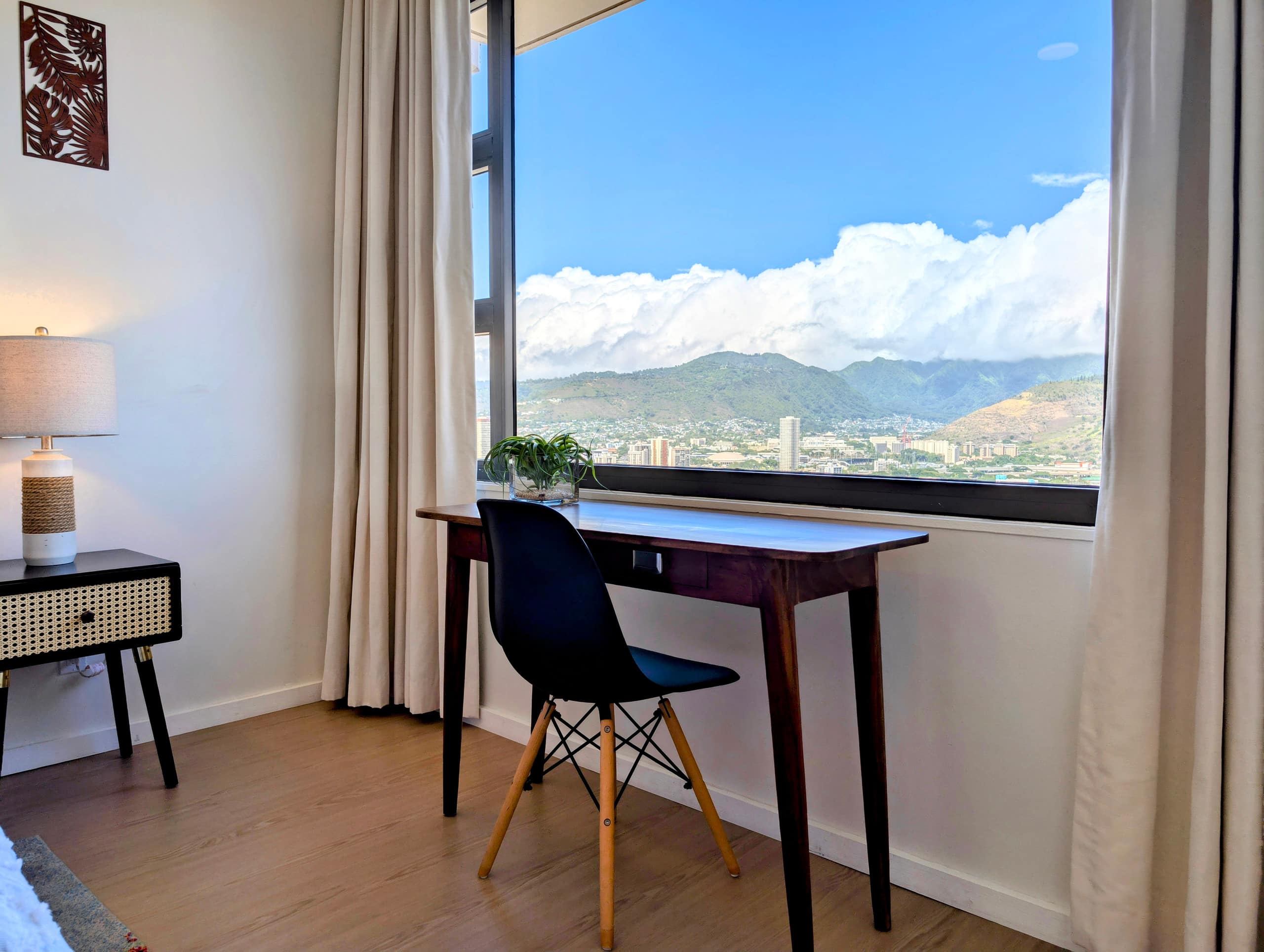 Condo in Honolulu · ★4.96 · 1 bedroom · 2 beds · 1 bath - Image 11