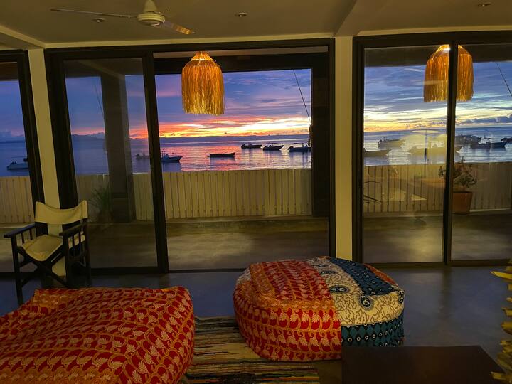 Deluxe Villa Pied Dans L’eau - Madagascar