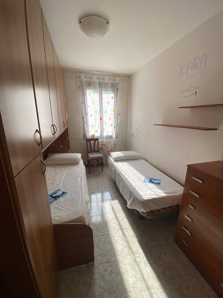 საძინებელი 2