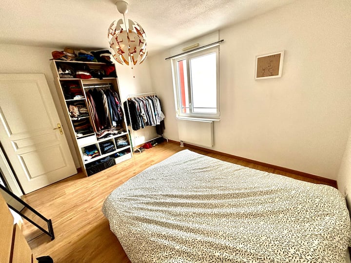 საძინებელი 1