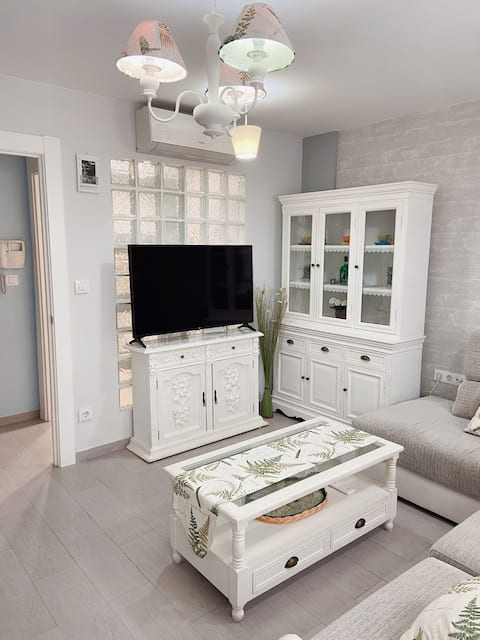 Airbnb con mejor rendimiento: Cozy apartment in the center en Universidad