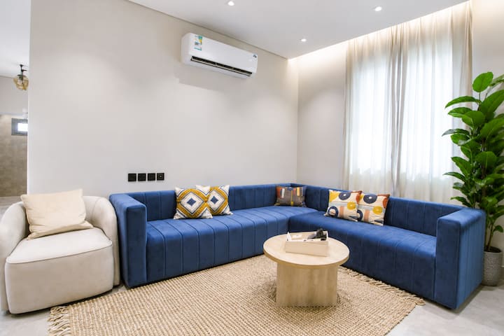 Almaha Luxury 4 - Riyadh King Khalid Airport (RUH)
