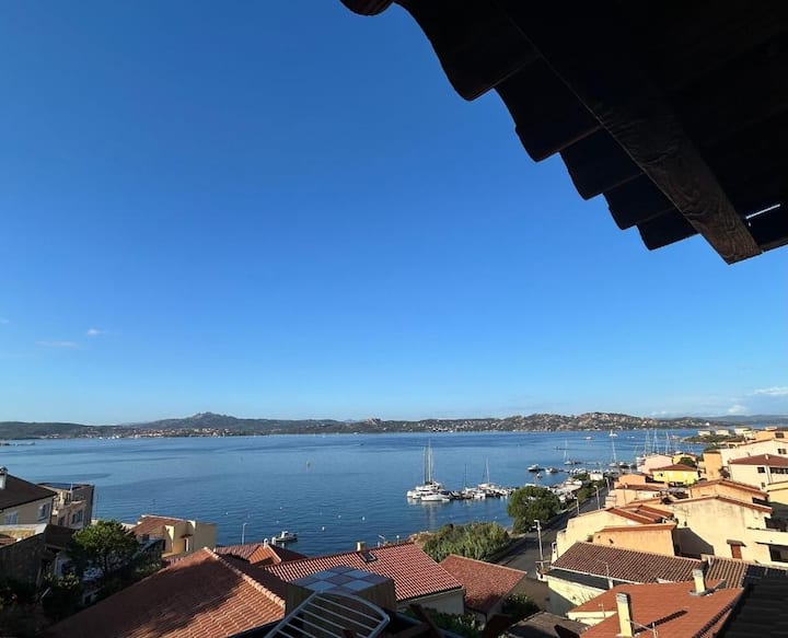 Terrace On The Blue - La Maddalena