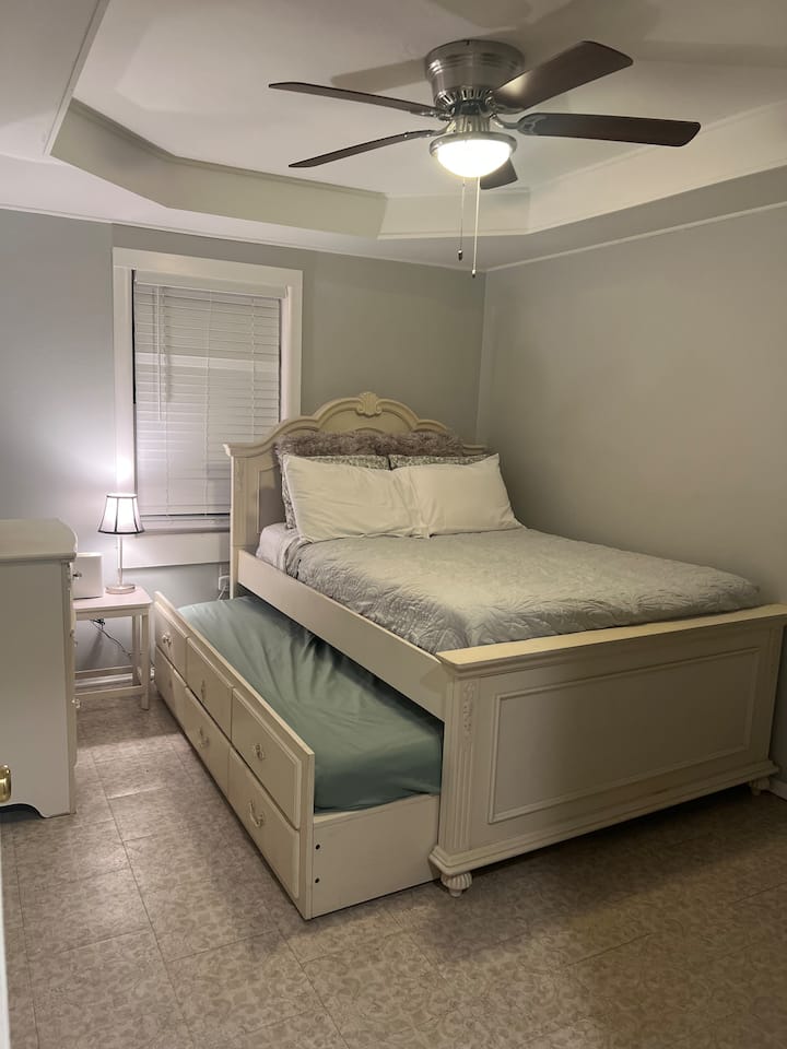 Спална соба 1