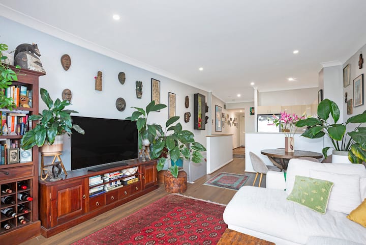 Beautiful Two-storey Apartment - Sidney