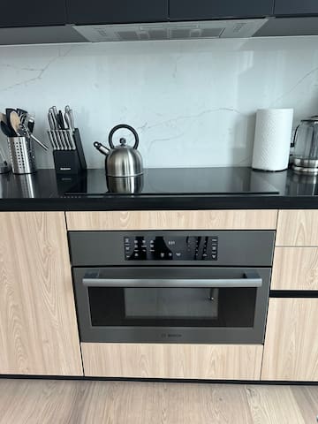 Times Square condo 2bed 2bath gallery image 4