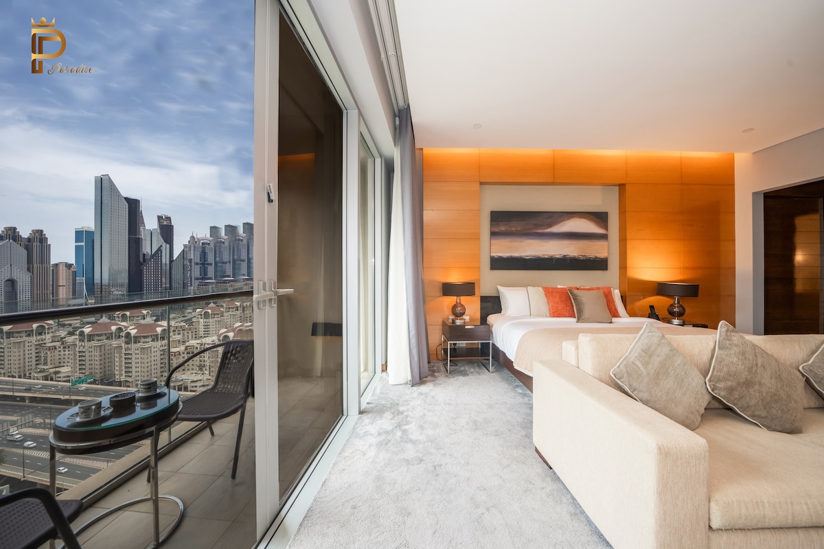 Studio Furnished Apartment with Burj Khalifa View — photo 3