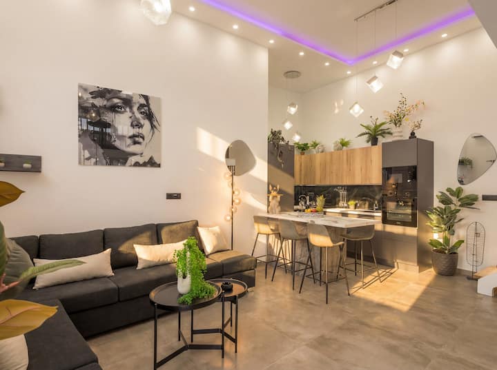 Suite Dreams I - Two Bedroom Deluxe Apartment - Chania