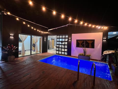 Private cabin with pool La Morenita. Doradal