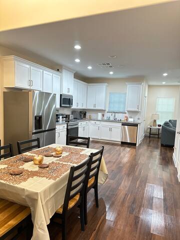 Newly Built Home gallery image 5