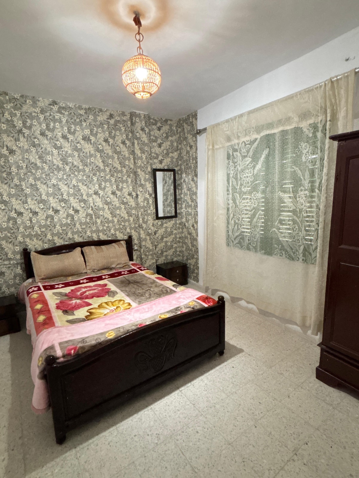 غرفة النوم 1