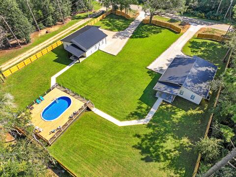 Modern Twin Homes for up to 28 guests.
