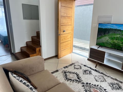 Beautiful and comfortable house with WiFi