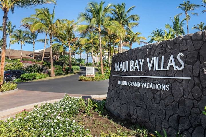 Maui Bay Hilton Grand Vacation. 2 Bedroom/2 Bath
