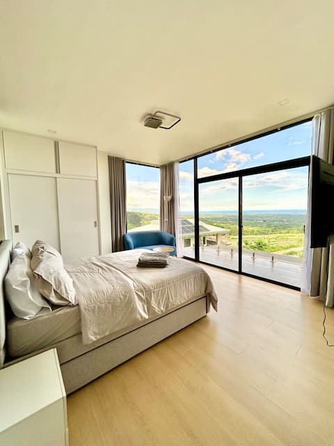 1BR TierraAlta Resort-Netflix | HBOMax | Generator