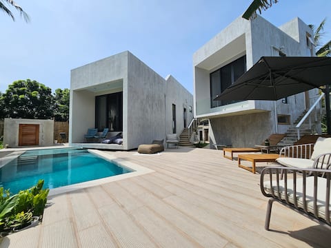 Islenyo Serviced Villa With Pool 
(Soft Opening)