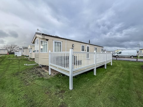 6 Berth Caravan at St Osyths Beach, ref 28025TD