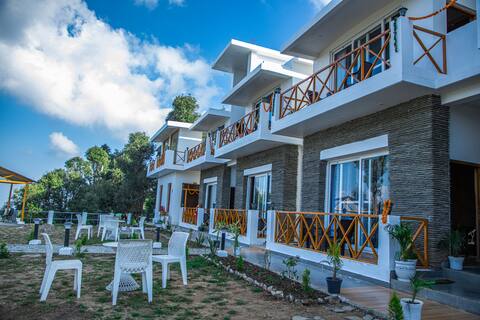 Maati Dera- your home in हिमालय