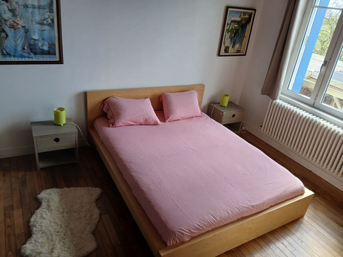 غرفة النوم 1