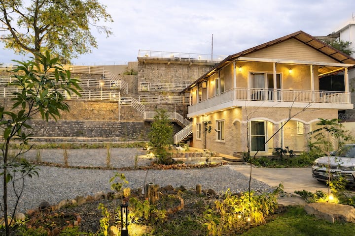 The Cliff House, 3bhk Farm 2 Min Drive To Rajpur - Dehradun