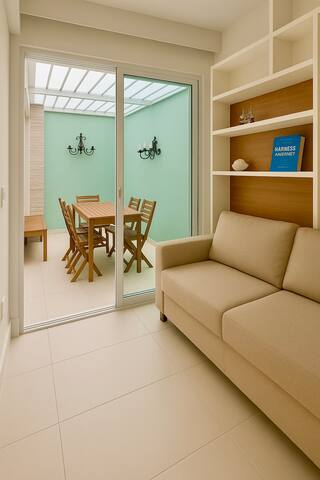 Leblon c/ patio interno e gar pertissimo da praia